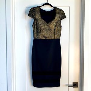 Alt. B Black & Gold Short Sleeve Midi Dress. Size L